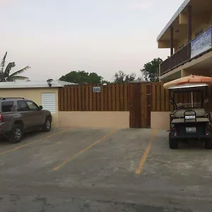 https://country-family.comcaribbean.com